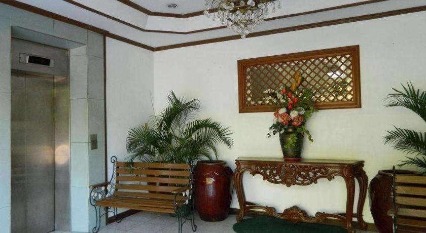 Dj Paradise Hotel Malolos Εξωτερικό φωτογραφία